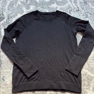Lululemon Black Rest Less Pullover